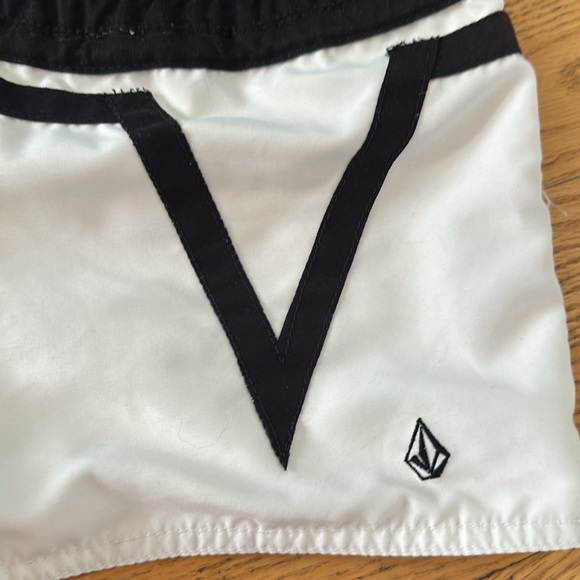 Volcom Miss Mod Beach Shorts - Picture 2 of 8